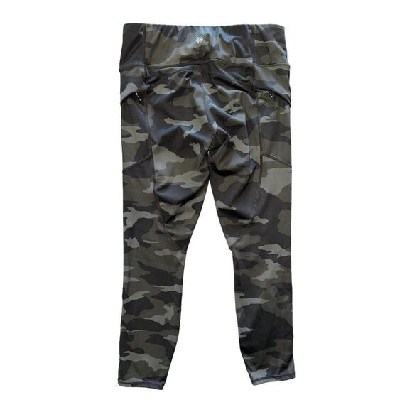 W1 ATHLETA WOMEN'S 405480 Green CAMO CONTENDER 7/8 TIGHT PANT Medium Pockets - Picture 2 of 6